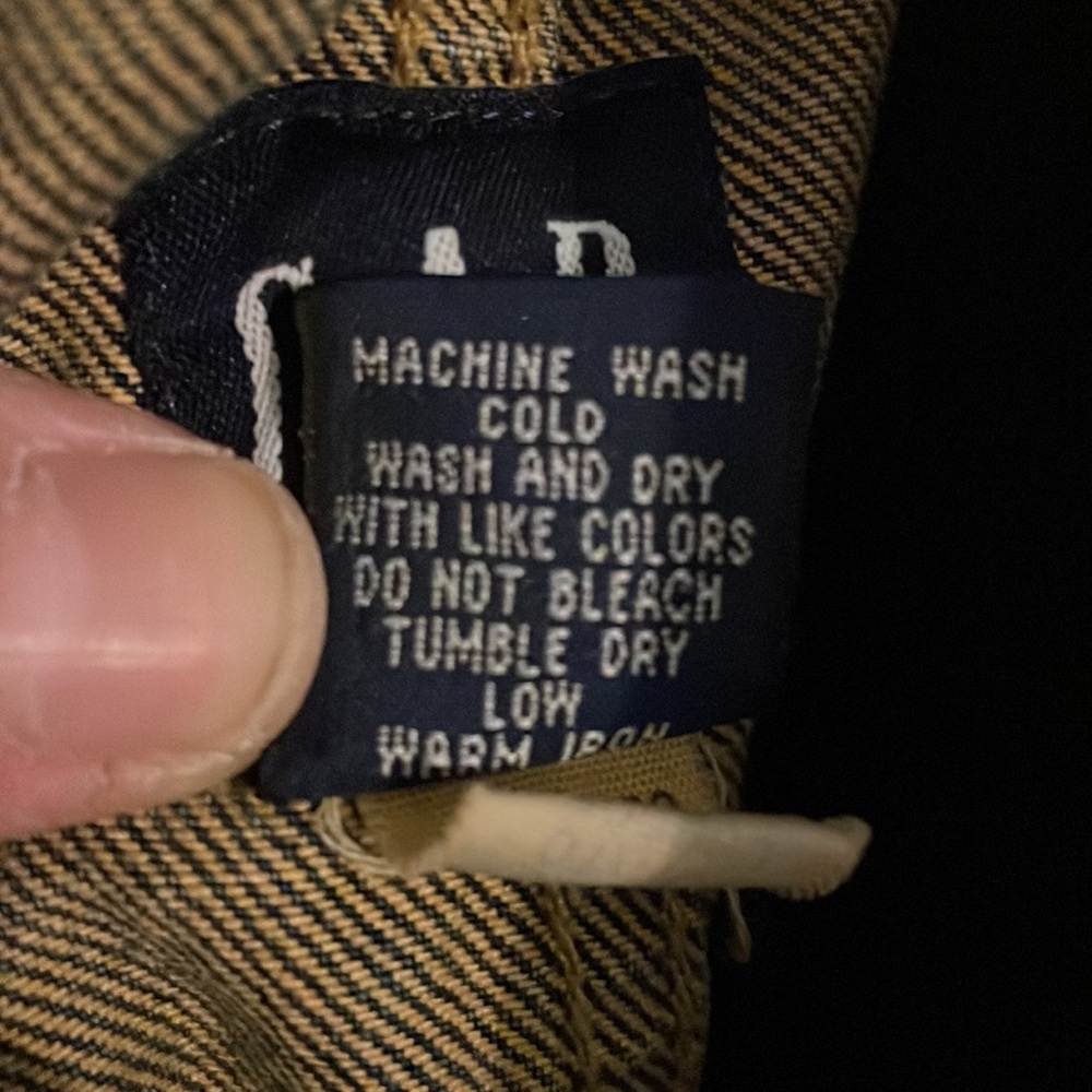 Gap Fitted Denim Jacket - image 4